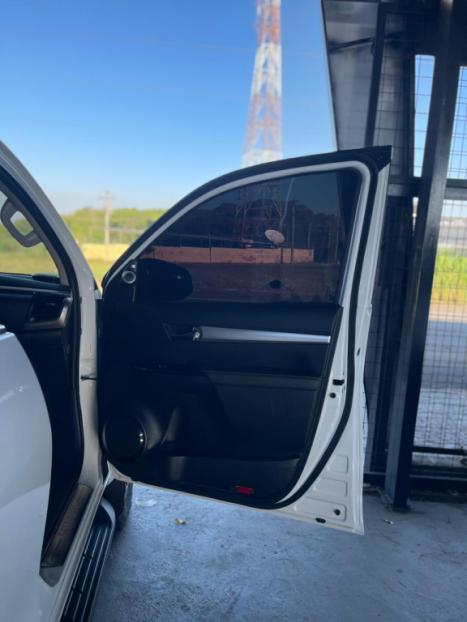 TOYOTA Hilux Caminhonete 2.8 16V 4P SR 4X4 DIESEL CABINE DUPLA AUTOM�TICO, Foto 21