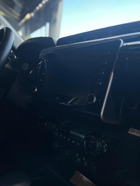 TOYOTA Hilux Caminhonete 2.8 16V 4P SR 4X4 DIESEL CABINE DUPLA AUTOM�TICO, Foto 24