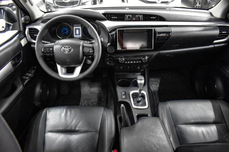 TOYOTA Hilux Caminhonete 2.8 16V SRV 4X4 DIESEL CABINE DUPLA AUTOM�TICO, Foto 17