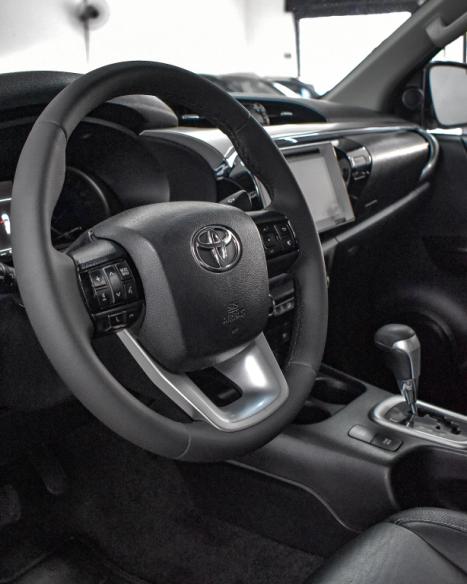 TOYOTA Hilux Caminhonete 2.8 16V SRV 4X4 DIESEL CABINE DUPLA AUTOM�TICO, Foto 18