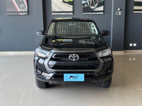 TOYOTA Hilux Caminhonete 2.8 16V 4P SR 4X4 DIESEL CABINE DUPLA AUTOM�TICO, Foto 4