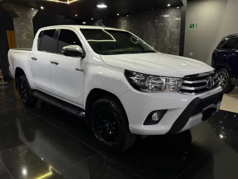 TOYOTA Hilux Caminhonete 2.7 16V 4P SR FLEX CABINE DUPLA, Foto 2