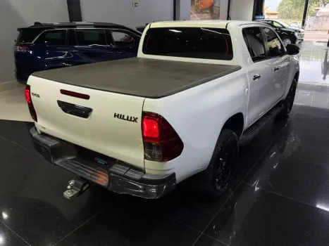 TOYOTA Hilux Caminhonete 2.7 16V 4P SR FLEX CABINE DUPLA, Foto 7