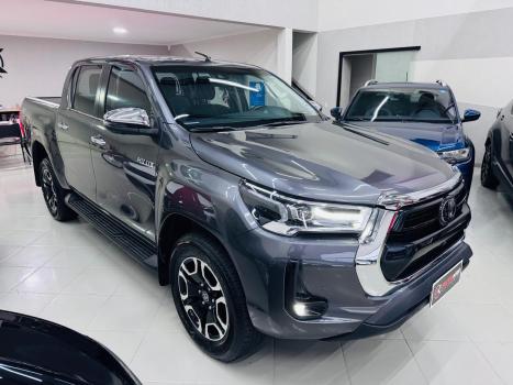 TOYOTA Hilux Caminhonete 2.8 16V SRX LIMITED 4X4 TURBO DIESEL CABINE DUPLA AUTOM�TICO, Foto 5