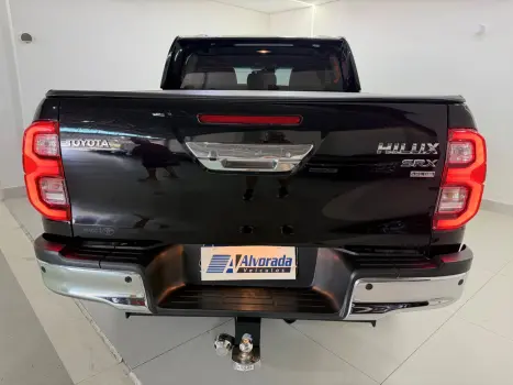 TOYOTA Hilux Caminhonete 2.8 16V SRX PLUS 4X4 TURBO DIESEL CABINE DUPLA AUTOM�TICO, Foto 14