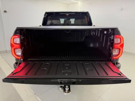 TOYOTA Hilux Caminhonete 2.8 16V SRX PLUS 4X4 TURBO DIESEL CABINE DUPLA AUTOM�TICO, Foto 16