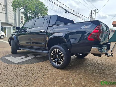 TOYOTA Hilux Caminhonete 2.8 16V SRX PLUS 4X4 TURBO DIESEL CABINE DUPLA AUTOM�TICO, Foto 9