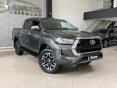 TOYOTA Hilux Caminhonete 2.7 16V 4P SRV FLEX CABINE DUPLA AUTOM�TICO, Foto 2