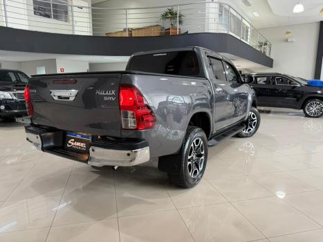 TOYOTA Hilux Caminhonete 2.7 16V 4P SRV CABINE DUPLA, Foto 4