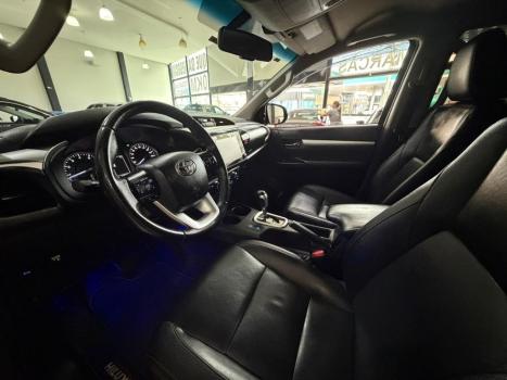 TOYOTA Hilux Caminhonete 2.7 16V 4P SRV CABINE DUPLA, Foto 11