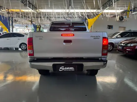 TOYOTA Hilux Caminhonete 3.0 16V 4P SRV TURBO DIESEL CABINE DUPLA, Foto 4