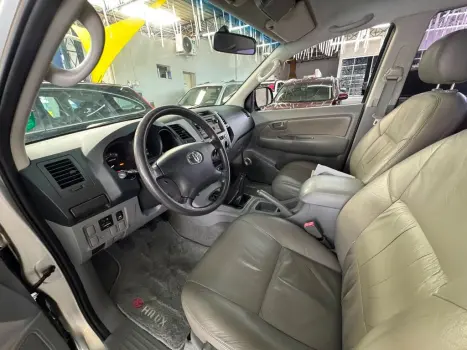 TOYOTA Hilux Caminhonete 3.0 16V 4P SRV TURBO DIESEL CABINE DUPLA, Foto 7