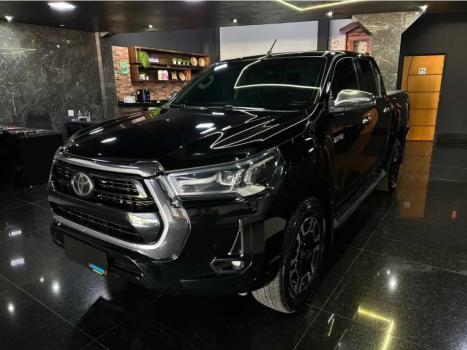 TOYOTA Hilux Caminhonete 2.8 16V SRX 4X4 DIESEL CABINE DUPLA AUTOM�TICO, Foto 2