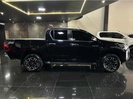 TOYOTA Hilux Caminhonete 2.8 16V SRX 4X4 DIESEL CABINE DUPLA AUTOM�TICO, Foto 8