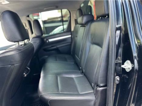 TOYOTA Hilux Caminhonete 2.8 16V SRX 4X4 DIESEL CABINE DUPLA AUTOM�TICO, Foto 11