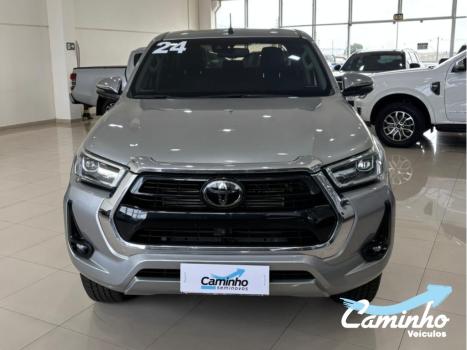 TOYOTA Hilux Caminhonete 2.8 16V SRX 4X4 TURBO DIESEL CABINE DUPLA AUTOM�TICO, Foto 2