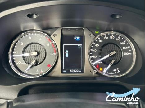 TOYOTA Hilux Caminhonete 2.8 16V SRX 4X4 TURBO DIESEL CABINE DUPLA AUTOM�TICO, Foto 11