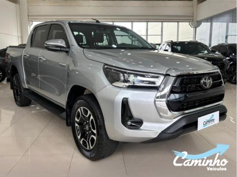 TOYOTA Hilux Caminhonete 2.8 16V SRX 4X4 DIESEL CABINE DUPLA AUTOM�TICO, Foto 3