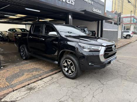 TOYOTA Hilux Caminhonete 2.8 16V SRX 4X4 TURBO DIESEL CABINE DUPLA AUTOM�TICO, Foto 2