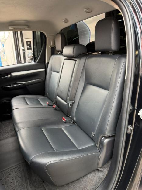 TOYOTA Hilux Caminhonete 2.8 16V SRX 4X4 TURBO DIESEL CABINE DUPLA AUTOM�TICO, Foto 16