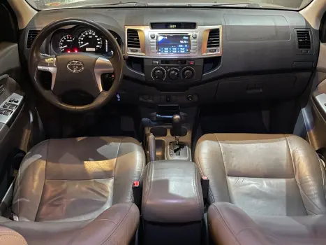 TOYOTA Hilux Caminhonete 2.7 16V 4P SR CABINE DUPLA AUTOM�TICO, Foto 4