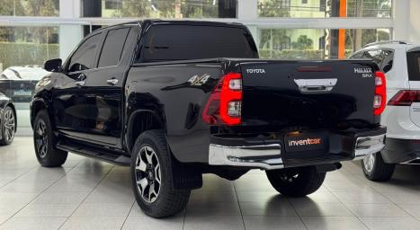 TOYOTA Hilux Caminhonete 2.8 16V SRX 4X4 DIESEL CABINE DUPLA AUTOM�TICO, Foto 3