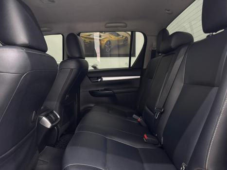 TOYOTA Hilux Caminhonete 2.8 16V SRX 4X4 DIESEL CABINE DUPLA AUTOM�TICO, Foto 11