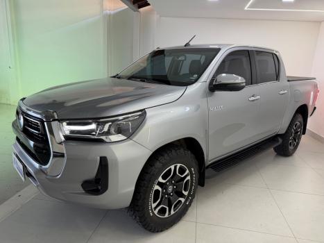 TOYOTA Hilux Caminhonete 2.8 16V SRX 4X4 TURBO DIESEL CABINE DUPLA AUTOM�TICO, Foto 9