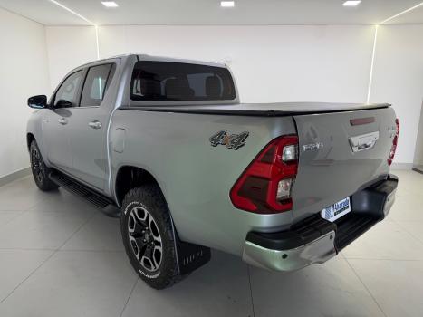TOYOTA Hilux Caminhonete 2.8 16V SRX 4X4 TURBO DIESEL CABINE DUPLA AUTOM�TICO, Foto 11