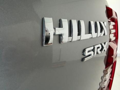 TOYOTA Hilux Caminhonete 2.8 16V SRX 4X4 TURBO DIESEL CABINE DUPLA AUTOM�TICO, Foto 13