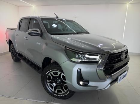 TOYOTA Hilux Caminhonete 2.8 16V SRX 4X4 TURBO DIESEL CABINE DUPLA AUTOM�TICO, Foto 14