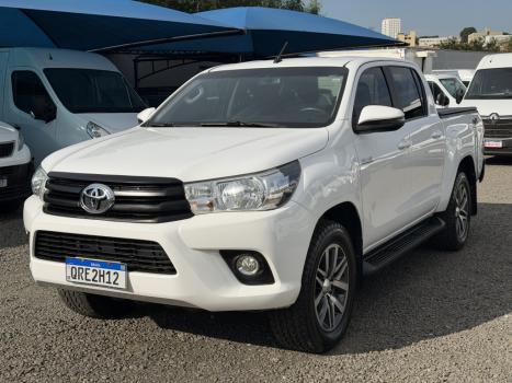 TOYOTA Hilux Caminhonete 2.8 4P SRS 4X4 DIESEL CABINE DUPLA, Foto 13