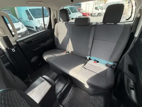 TOYOTA Hilux Caminhonete 2.8 4P SRS 4X4 DIESEL CABINE DUPLA, Foto 6