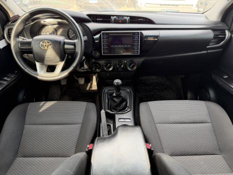 TOYOTA Hilux Caminhonete 2.8 4P SRS 4X4 DIESEL CABINE DUPLA, Foto 3