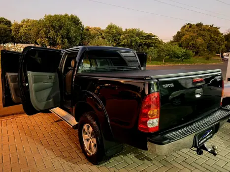 TOYOTA Hilux Caminhonete 3.0 16V 4P 4X4 SRV TURBO DIESEL CABINE DUPLA AUTOM�TICO, Foto 15