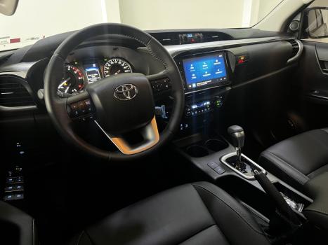 TOYOTA Hilux Caminhonete 2.8 16V SRV 4X4 DIESEL CABINE DUPLA AUTOM�TICO, Foto 6