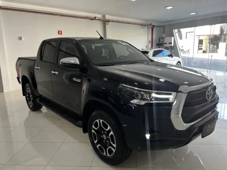 TOYOTA Hilux Caminhonete 2.8 16V SRV 4X4 DIESEL CABINE DUPLA AUTOM�TICO, Foto 14