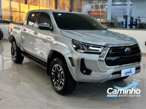 TOYOTA Hilux Caminhonete 2.8 16V SRX PLUS 4X4 TURBO DIESEL CABINE DUPLA AUTOM�TICO, Foto 3