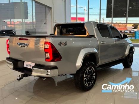TOYOTA Hilux Caminhonete 2.8 16V SRX PLUS 4X4 TURBO DIESEL CABINE DUPLA AUTOM�TICO, Foto 5