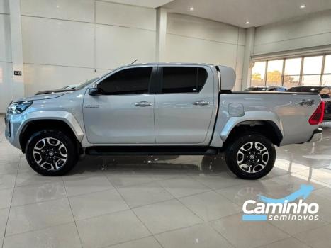 TOYOTA Hilux Caminhonete 2.8 16V SRX PLUS 4X4 TURBO DIESEL CABINE DUPLA AUTOM�TICO, Foto 8