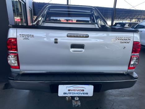 TOYOTA Hilux Caminhonete 2.7 16V 4P SRV FLEX 4X4  CABINE DUPLA AUTOM�TICO, Foto 5