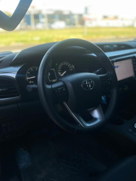 TOYOTA Hilux Caminhonete 2.8 16V SRV 4X4 DIESEL CABINE DUPLA AUTOM�TICO, Foto 12
