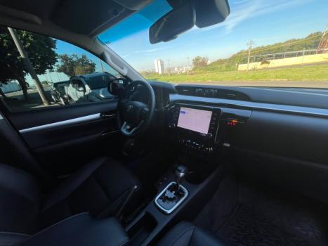 TOYOTA Hilux Caminhonete 2.8 16V SRV 4X4 DIESEL CABINE DUPLA AUTOM�TICO, Foto 14