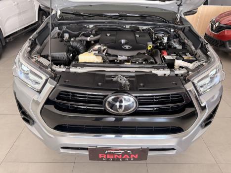 TOYOTA Hilux Caminhonete 2.8 16V SRX 4X4 DIESEL CABINE DUPLA AUTOM�TICO, Foto 5