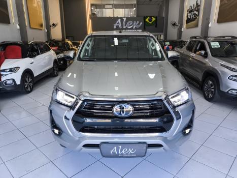 TOYOTA Hilux Caminhonete 2.8 16V SRX 4X4 DIESEL CABINE DUPLA AUTOM�TICO, Foto 2