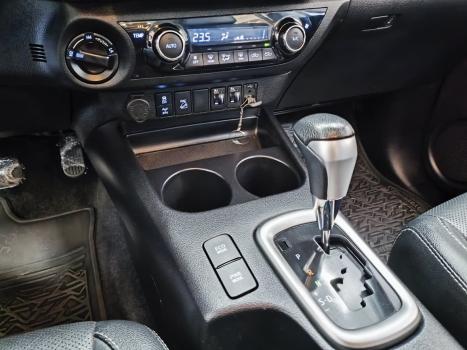 TOYOTA Hilux Caminhonete 2.8 16V SRX 4X4 DIESEL CABINE DUPLA AUTOM�TICO, Foto 10