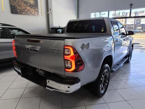 TOYOTA Hilux Caminhonete 2.8 16V SRX 4X4 DIESEL CABINE DUPLA AUTOM�TICO, Foto 17