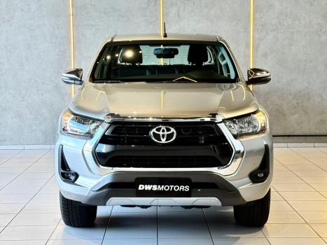 TOYOTA Hilux Caminhonete 2.7 16V 4P SRV FLEX 4X4  CABINE DUPLA AUTOM�TICO, Foto 4