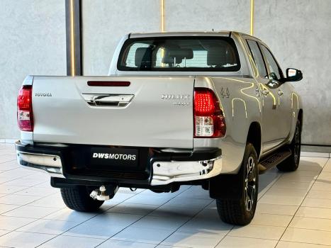 TOYOTA Hilux Caminhonete 2.7 16V 4P SRV FLEX 4X4  CABINE DUPLA AUTOM�TICO, Foto 7