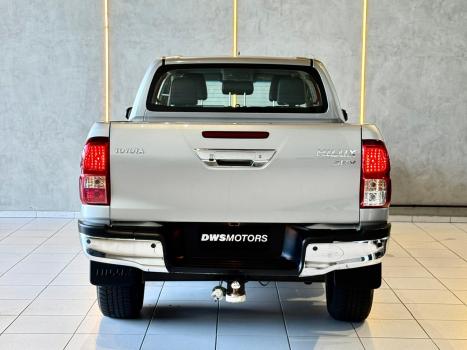 TOYOTA Hilux Caminhonete 2.7 16V 4P SRV FLEX 4X4  CABINE DUPLA AUTOM�TICO, Foto 8